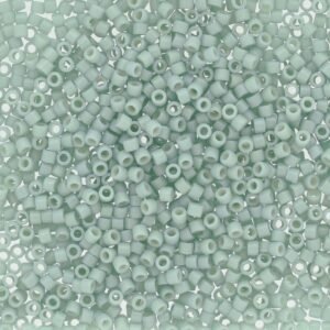 Miyuki Delica 11/0 DB2356