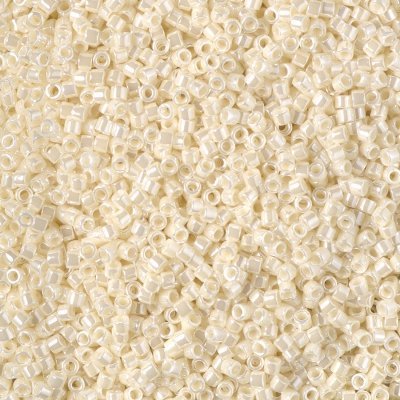 Miyuki Delica11/0 DB1900